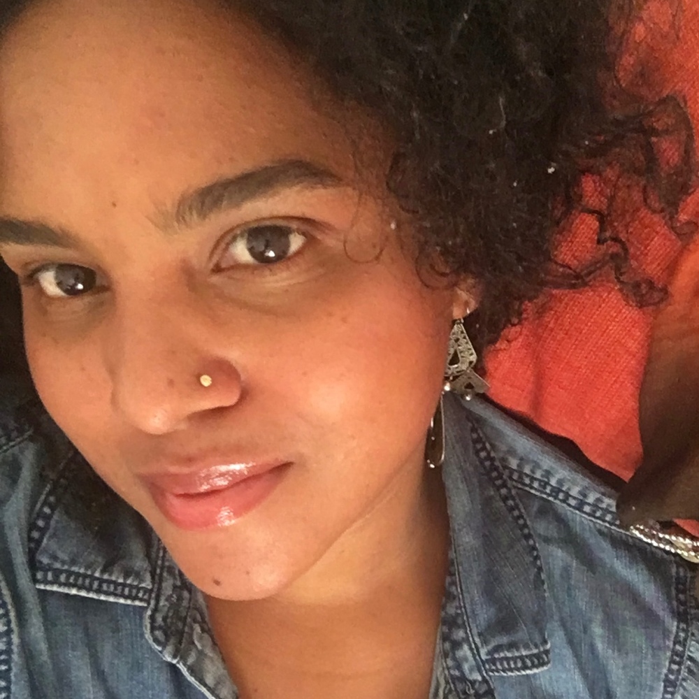 Meet your Posher, Brittney